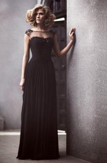 вечернее платье черного цвета